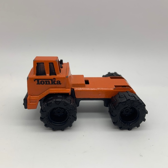 Vintage 1992 Orange Metal Tonka Corp. Small Retro Truck Toy - Picture 1 of 5
